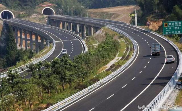 潮汕粤西出行更方便！广东6条高速2018年通车！经过你家吗？